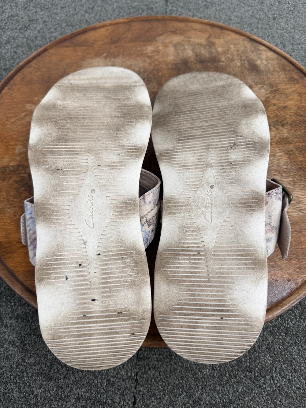 Clarks Colletcion Sandal Wm 10 M Brynn Madi Toe Post Comfort Cork Neutral Buckle - Picture 8 of 11